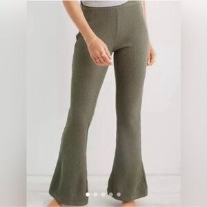 NOT FOR SALE Aerie Flare Leggings Pants Waffle Knit Green High Rise S